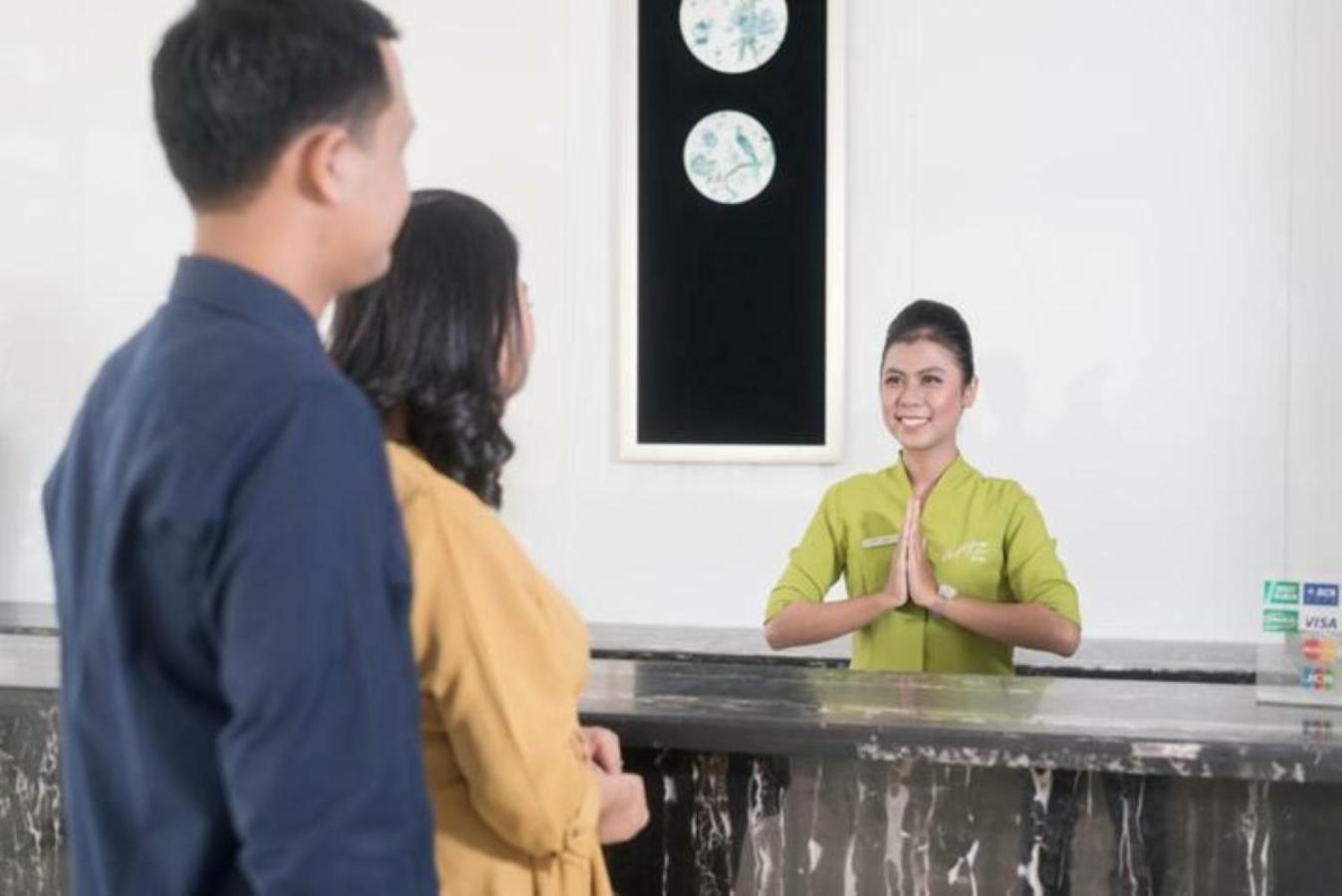 Whiz Hotel Cikini Jakarta Luaran gambar